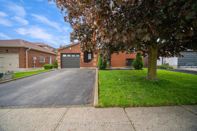39 Southview Crescent