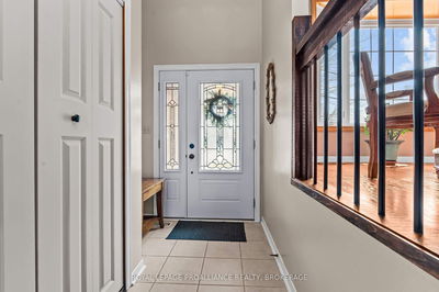 1045 Lawton Pl, Kingston - North of Taylor-Kidd Blvd image-0-4