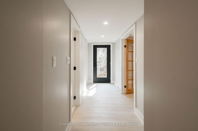 316 Greenhill Ave, North Bay - Airport image-0-1