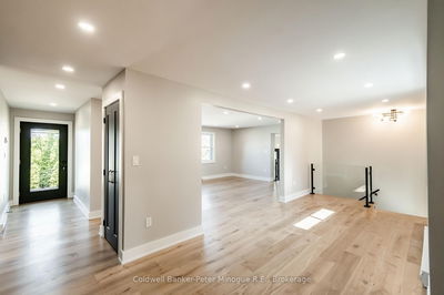 316 Greenhill Ave, North Bay - Airport image-0-4