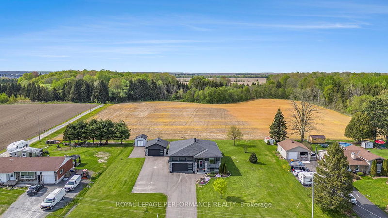 1295 Notre Dame St, Russell - Russell Twp image-0-0