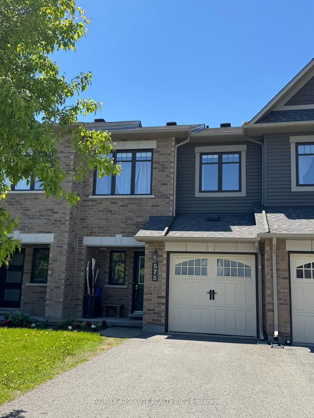 575 Petrichor Crescent