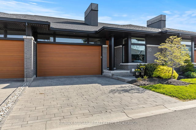 2 - 10 Taliesin Trail