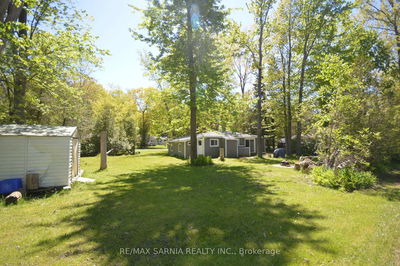 6208 LONDON Rd, Lambton Shores - Kettle Point image-0-4