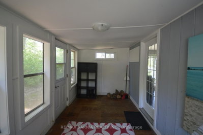 6208 LONDON Road — more photos