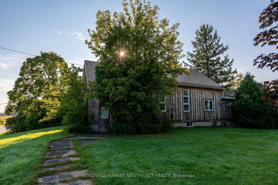 1405 Main St, St. Clair - St. Clair image-0-2