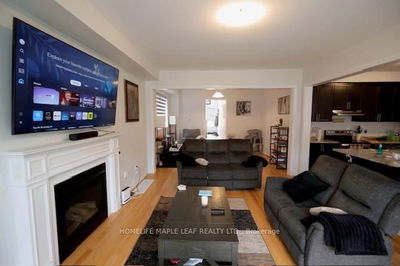 156 Silverwood Cres, Woodstock - North image-0-4