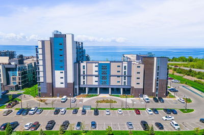 Unit 904 — 16 Concord Pl, Grimsby - Grimsby Beach