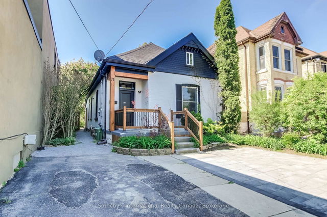71 Briscoe Street