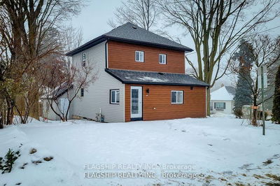 727 College Ave, Woodstock - South