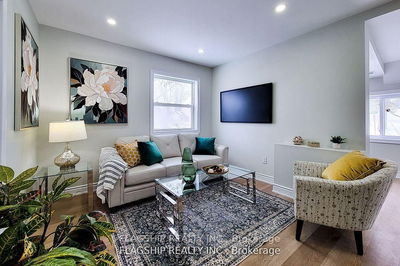 727 College Ave, Woodstock - South image-0-3