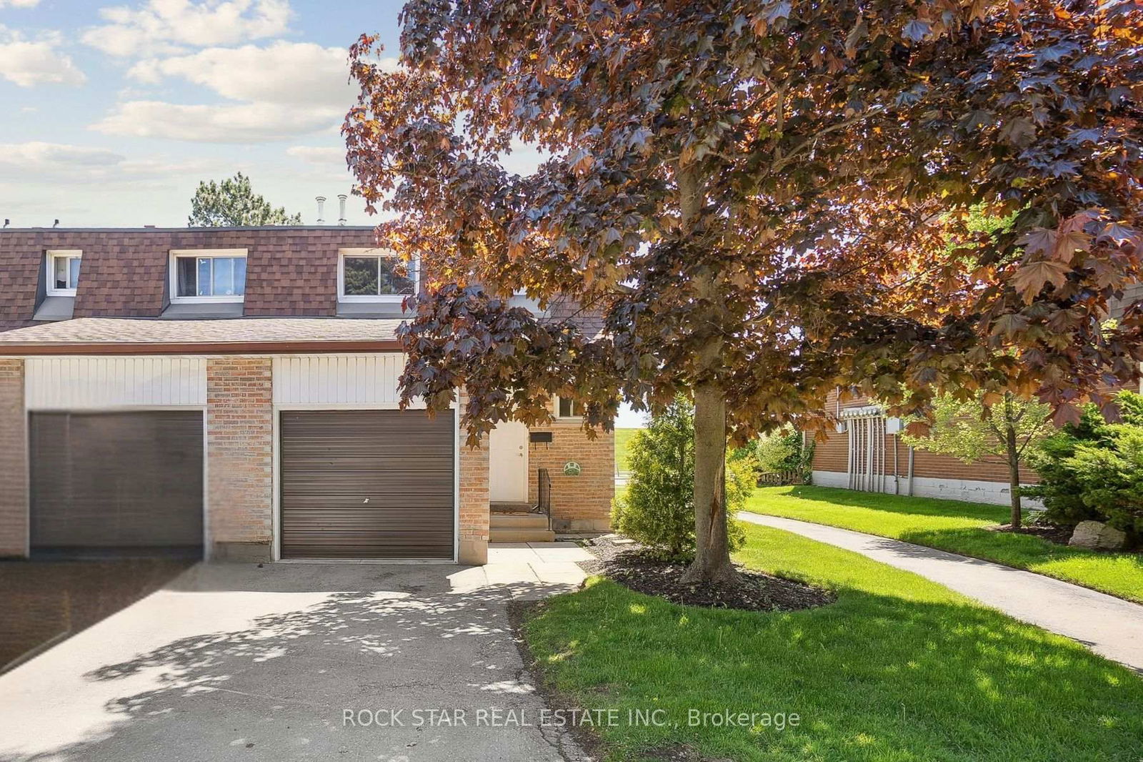 Townhouse for sale at 50-1420 Garth Street, Hamilton, Sheldon, L9B 1R6 - MLS: X12176677