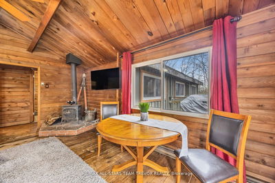 143 Chalet Cres, Huntsville - Chaffey image-0-4
