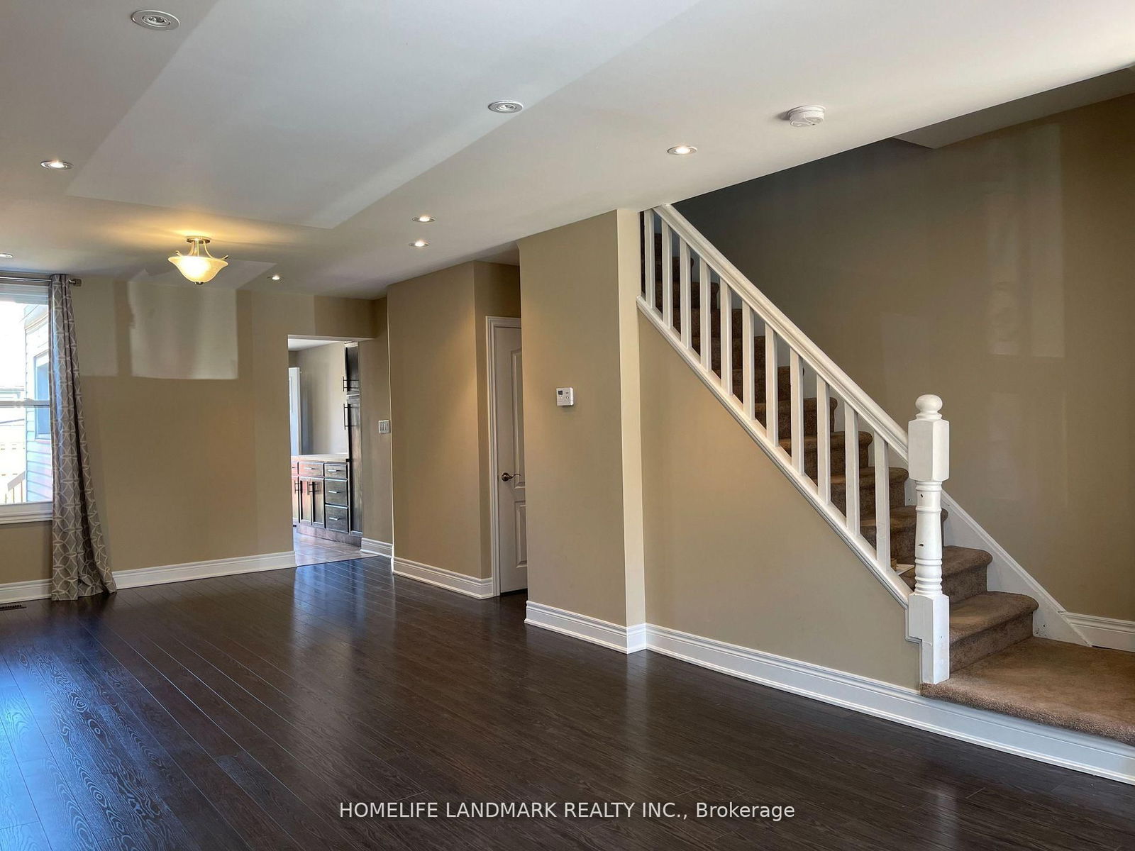 Detached House for sale at 109 Belview Avenue, Hamilton, Crown Point, L8L 7K9 - MLS: X12176699