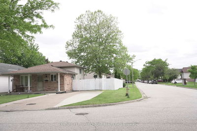 1437 Hansen Cres, Windsor - Windsor image-0-3