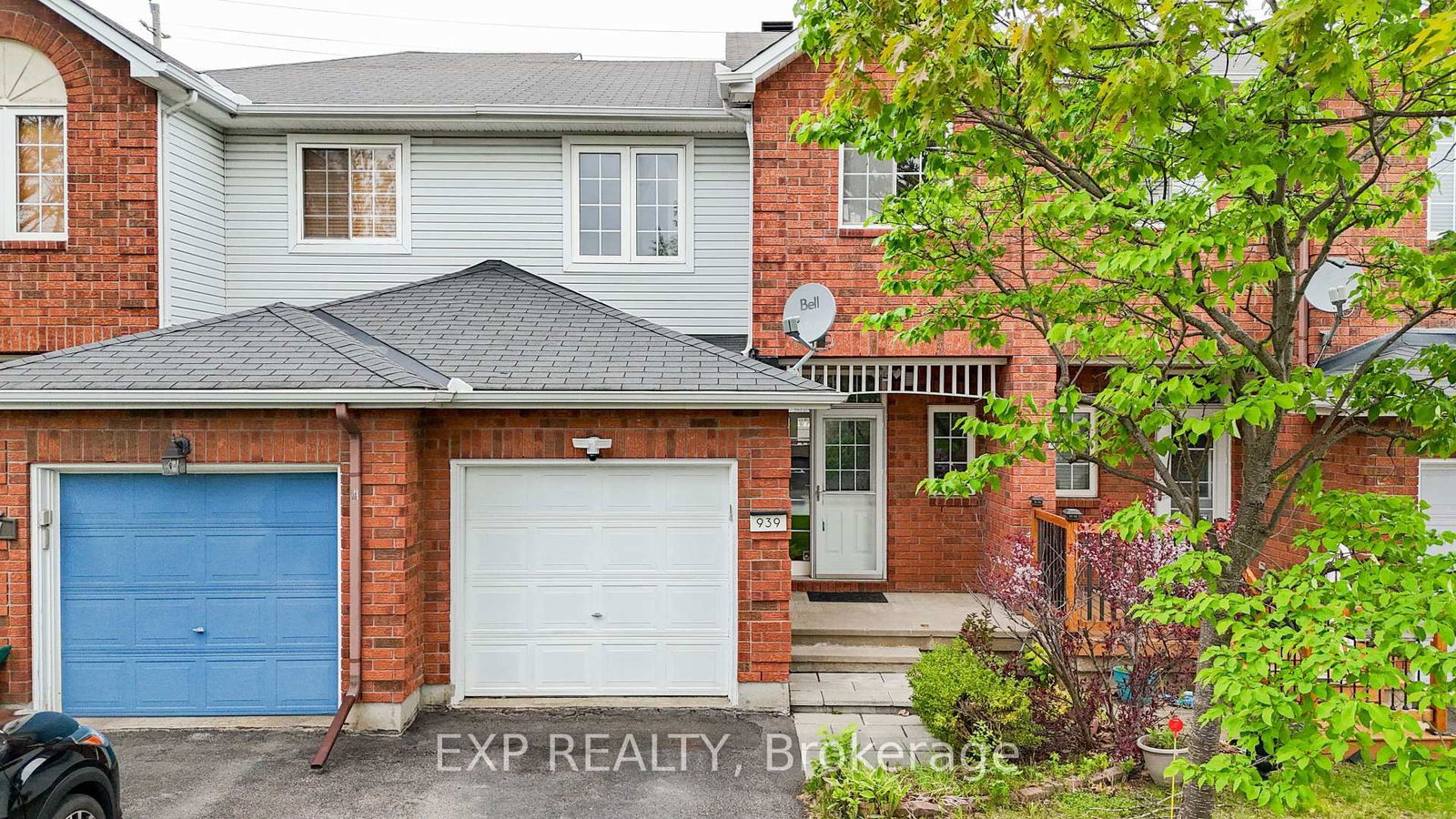 Townhouse for sale at 939 MARKWICK Crescent, Ottawa, Notting Hill/Summerside, K4A 4J1 - MLS: X12176977