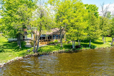 3 Clonsilla Dr, Kawartha Lakes - Bobcaygeon image-0-1