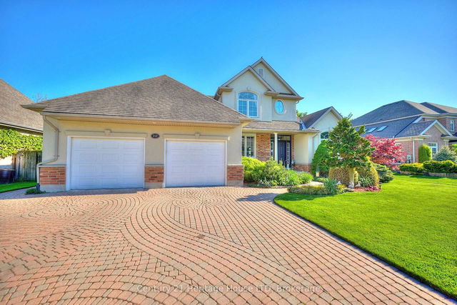 559 Kensington Court