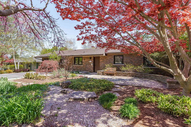75 Robinhood Drive