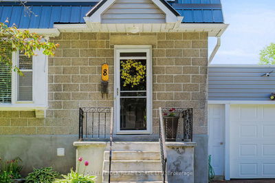 8 Wright Cres, Brockville - Brockville image-0-2