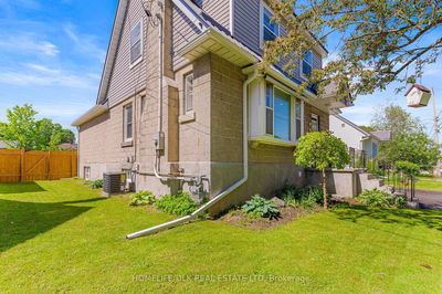 8 Wright Cres, Brockville - Brockville image-0-4