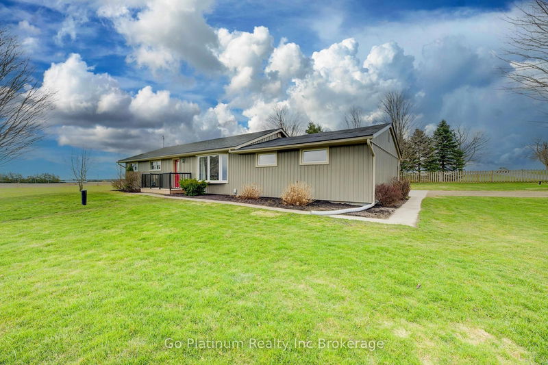 384870 Salford Rd, Norwich - Rural Norwich image-0-0