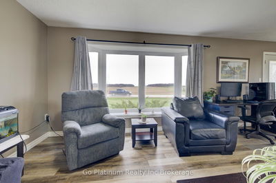 384870 Salford Rd, Norwich - Rural Norwich image-0-4