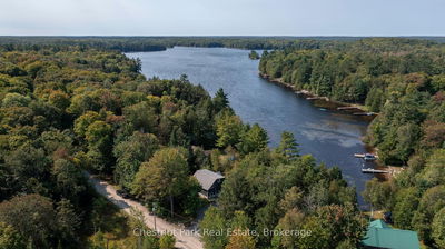 954 Dickie Lake Rd, Lake of Bays - Mclean