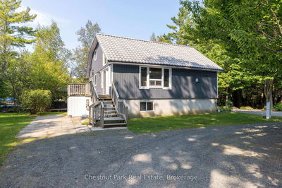 954 Dickie Lake Rd, Lake of Bays - Mclean image-0-3