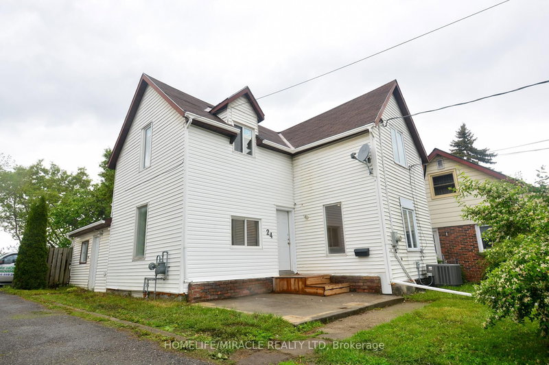 24 Albion St, Belleville, K8N 3R8 | Image 3