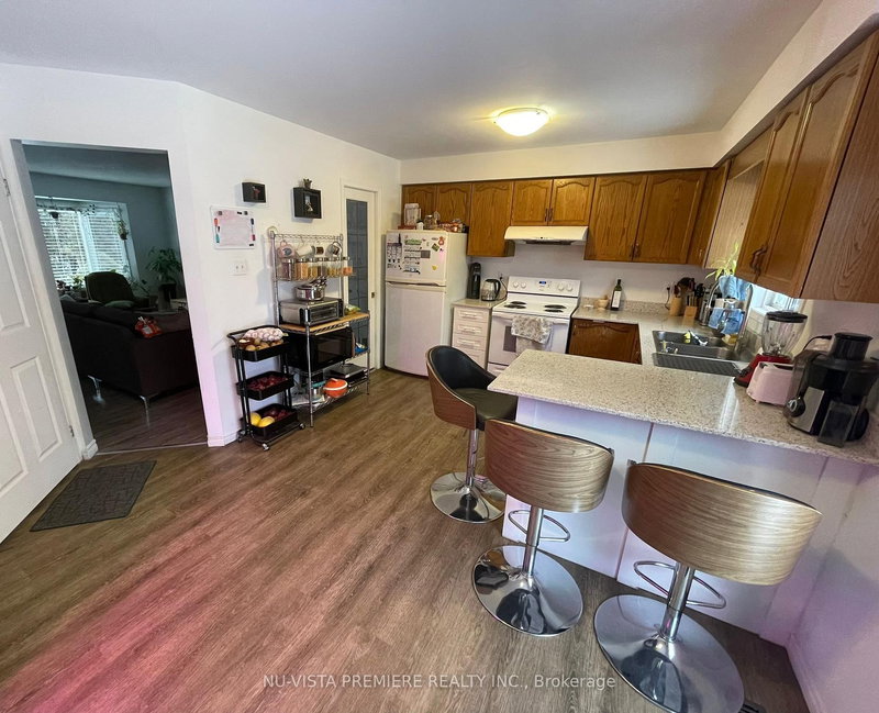 988 PROSPERITY Crt, London East, N5V 5C7 | Image 3