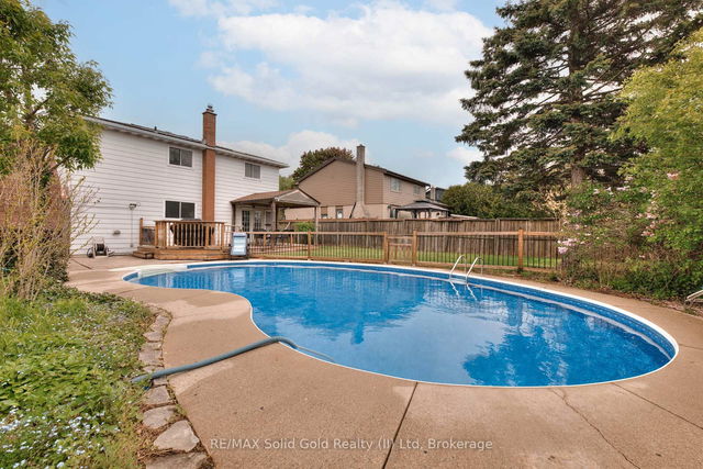 33 Mcgarry Drive