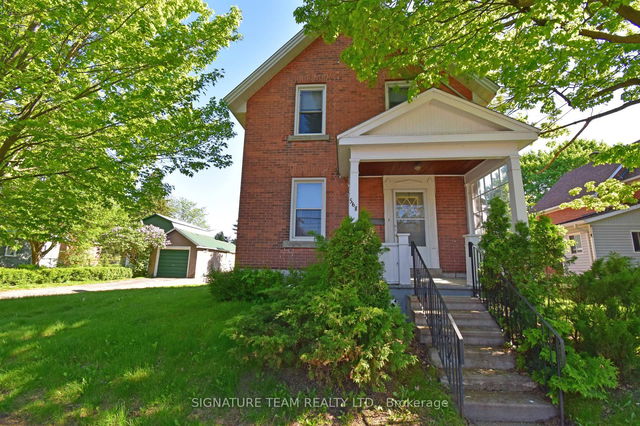 568 Mary Street