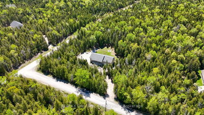 114 Pike St, Northern Bruce Peninsula - Northern Bruce Peninsula image-0-1