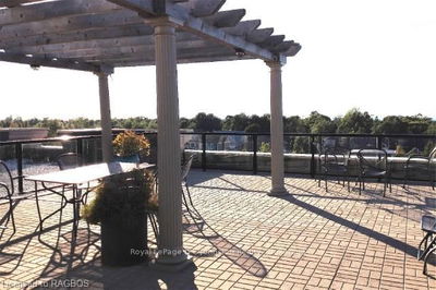 Unit 202 — 221 Adelaide St, Saugeen Shores - Saugeen Shores image-0-2