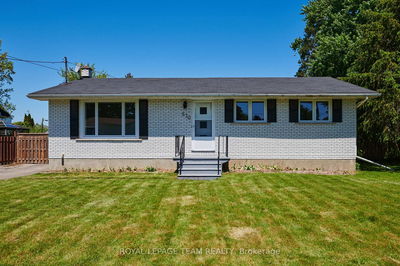 570 Dufferin St, North Dundas - Winchester