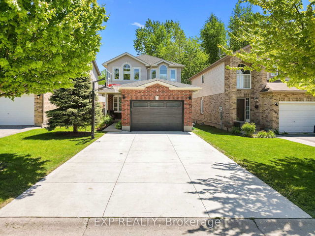 673 SPRUCEWOOD Drive