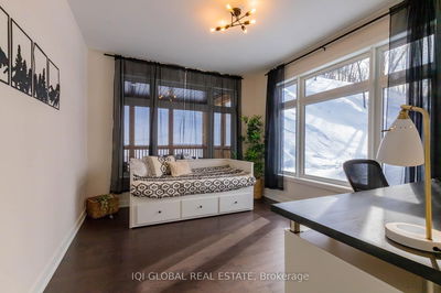 Unit 48 — 1055 Greensview Dr, Lake of Bays - Franklin image-0-4