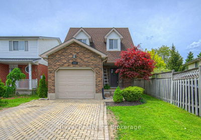 1167 Nellis St, Woodstock - North