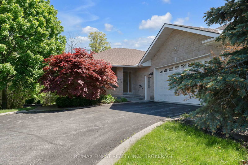 420 Malabar Dr, Kingston - East Gardiners Rd image-0-0