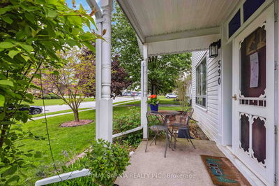 590 Simcoe St, Warwick - Watford image-0-3