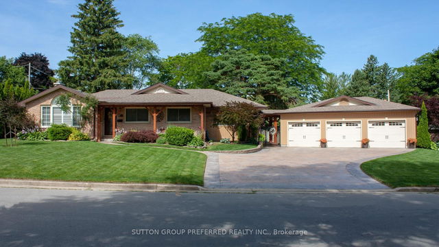 373 Willard Crescent