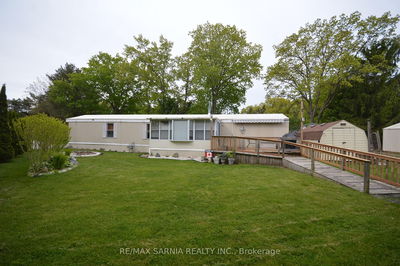 Unit 3 — 9839 LAKESHORE Rd, Lambton Shores - Grand Bend