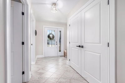 93 Otteridge Ave, Renfrew - Renfrew image-0-4