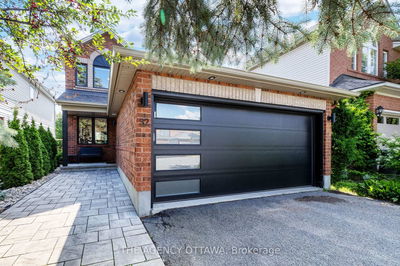 32 WHITESTONE Dr, Ottawa - Central Park image-0-2