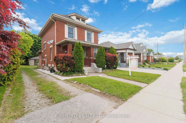 1116 Trafalgar Street