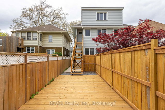 2nd Floor Unit - 4992 Mcrae Street