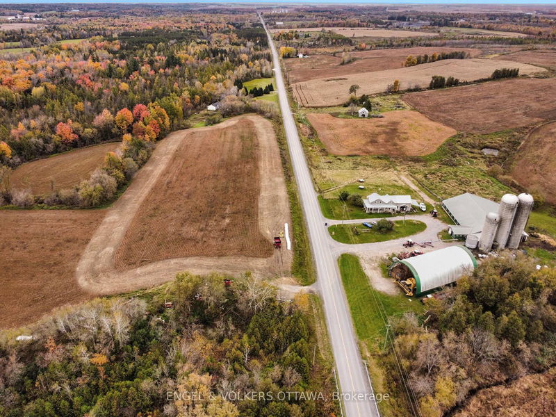 4751 PEARL Rd, Champlain - Champlain Twp image-0-0
