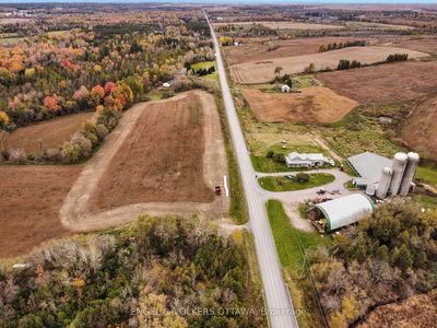 4751 PEARL Rd, Champlain - Champlain Twp
