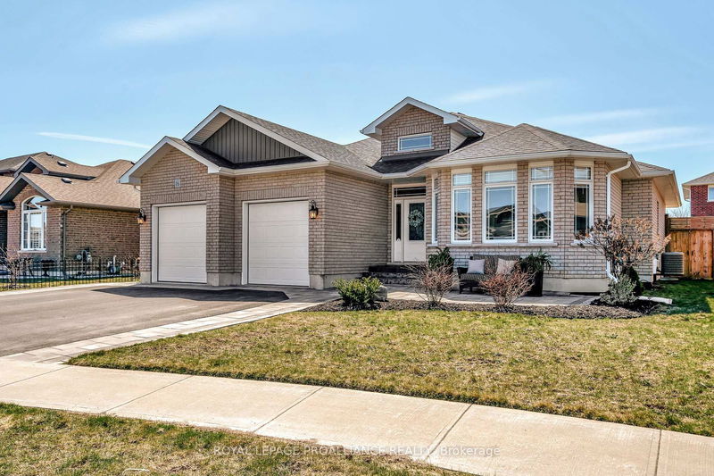 16 Hummingbird Dr, Belleville - Thurlow Ward image-0-0